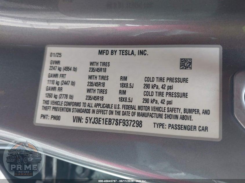 2025 TESLA MODEL 3 LONG RANGE ALL-WHEEL DRIVE — фото 9