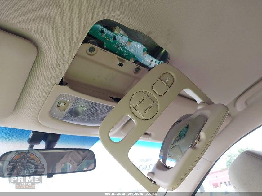 2009 KIA SEDONA LX — фото 6