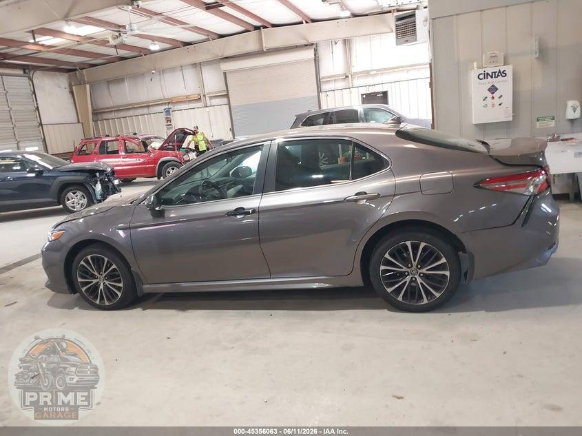 2019 TOYOTA CAMRY SE — фото 14