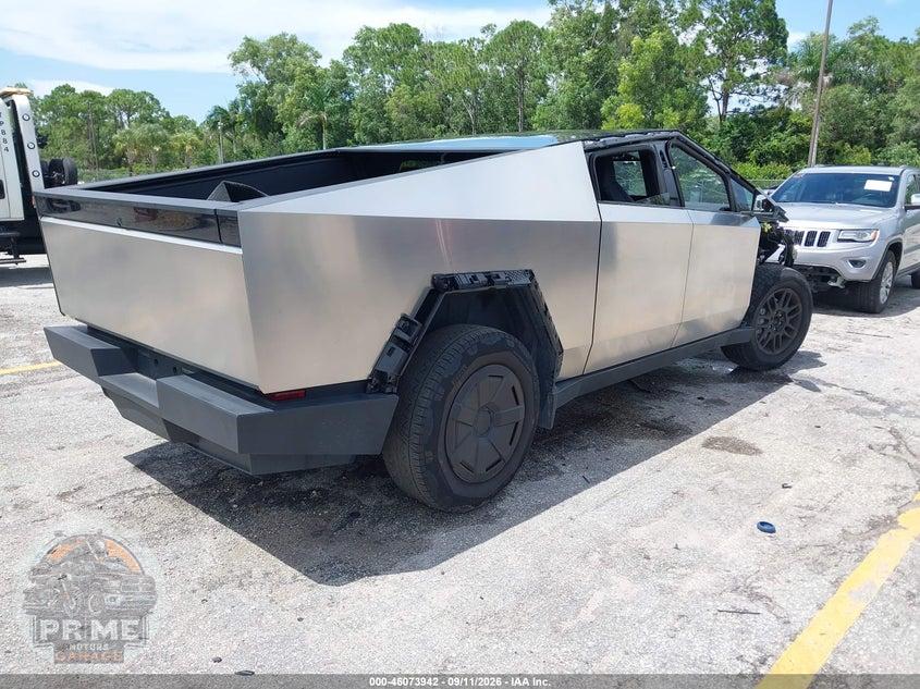 2024 TESLA CYBERTRUCK ALL-WHEEL DRIVE — фото 4