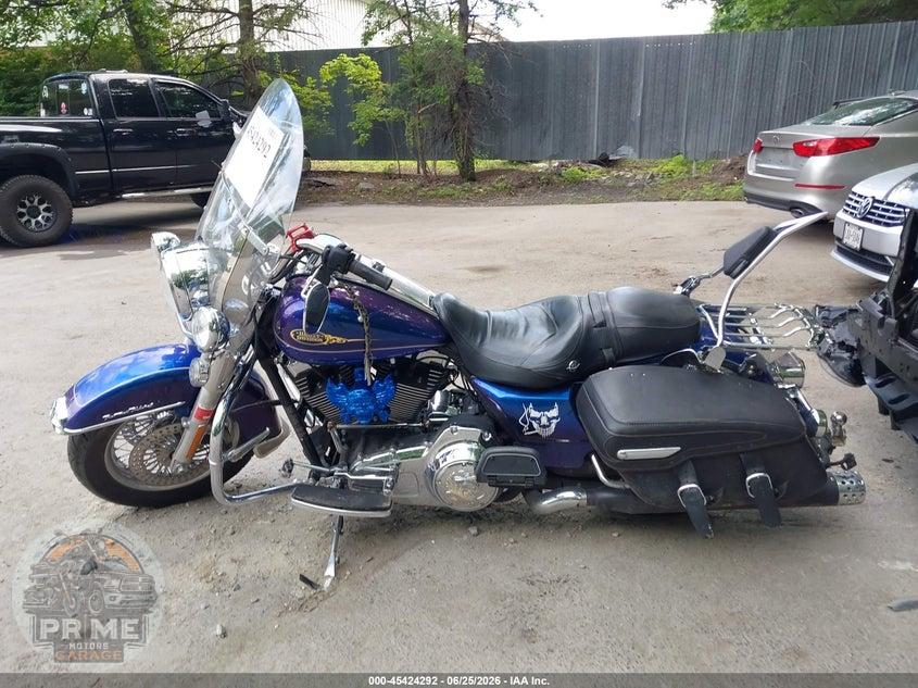 2009 HARLEY-DAVIDSON FLHRC (ROAD KING CLASSIC) — фото 12