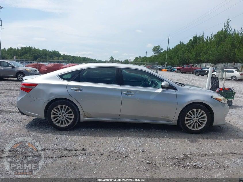 2013 TOYOTA AVALON HYBRID XLE TOURING — фото 13