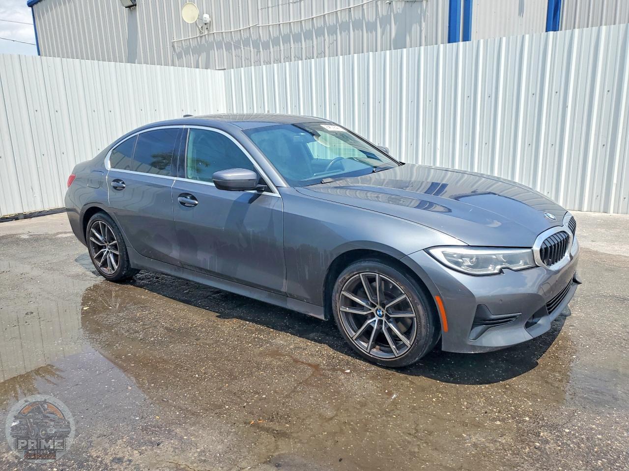 2021 BMW 3 SERIES — фото 4