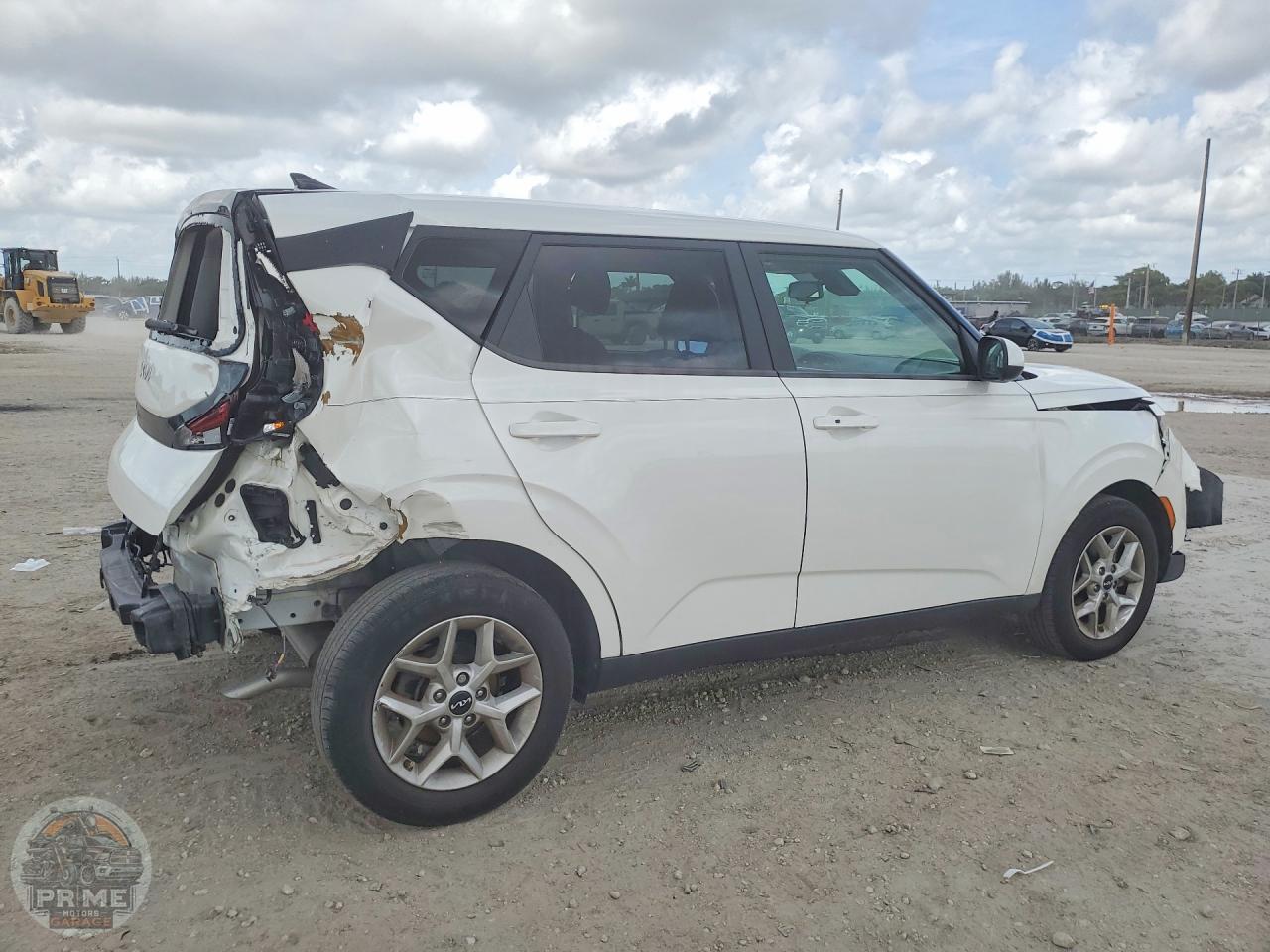 2023 KIA SOUL — фото 3