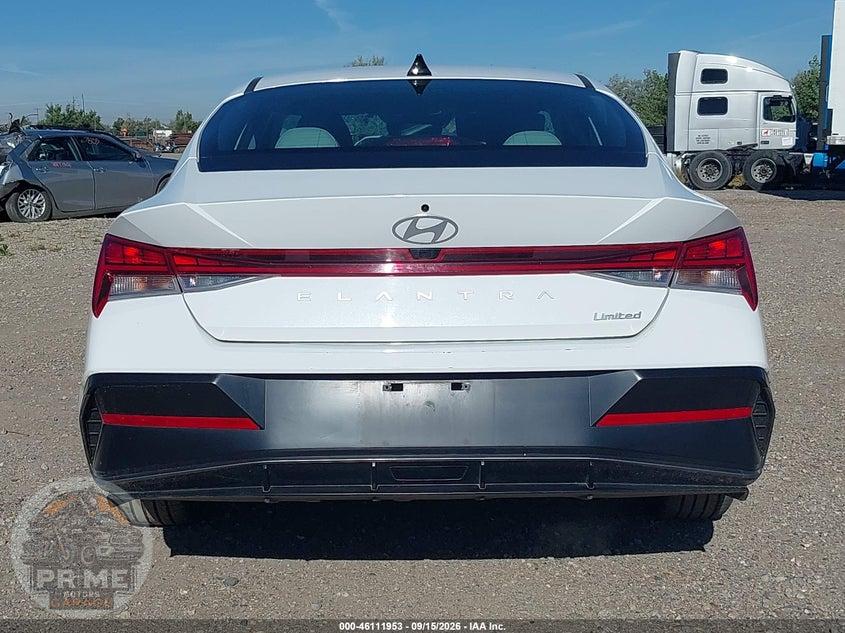 2025 HYUNDAI ELANTRA LIMITED — фото 17
