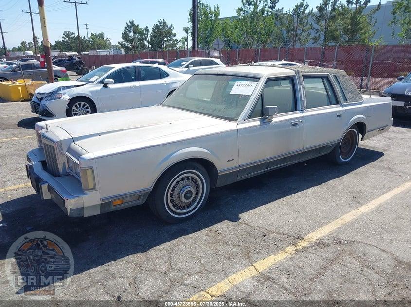 1985 LINCOLN TOWN CAR — фото 2