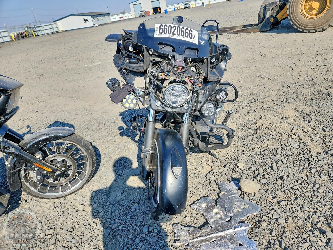2017 INDIAN MOTORCYCLE CO. CHIEFTAIN — фото 2