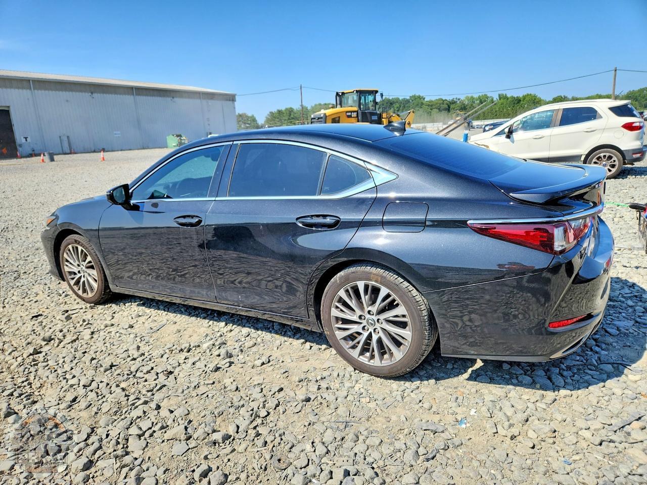 2020 LEXUS ES — фото 2