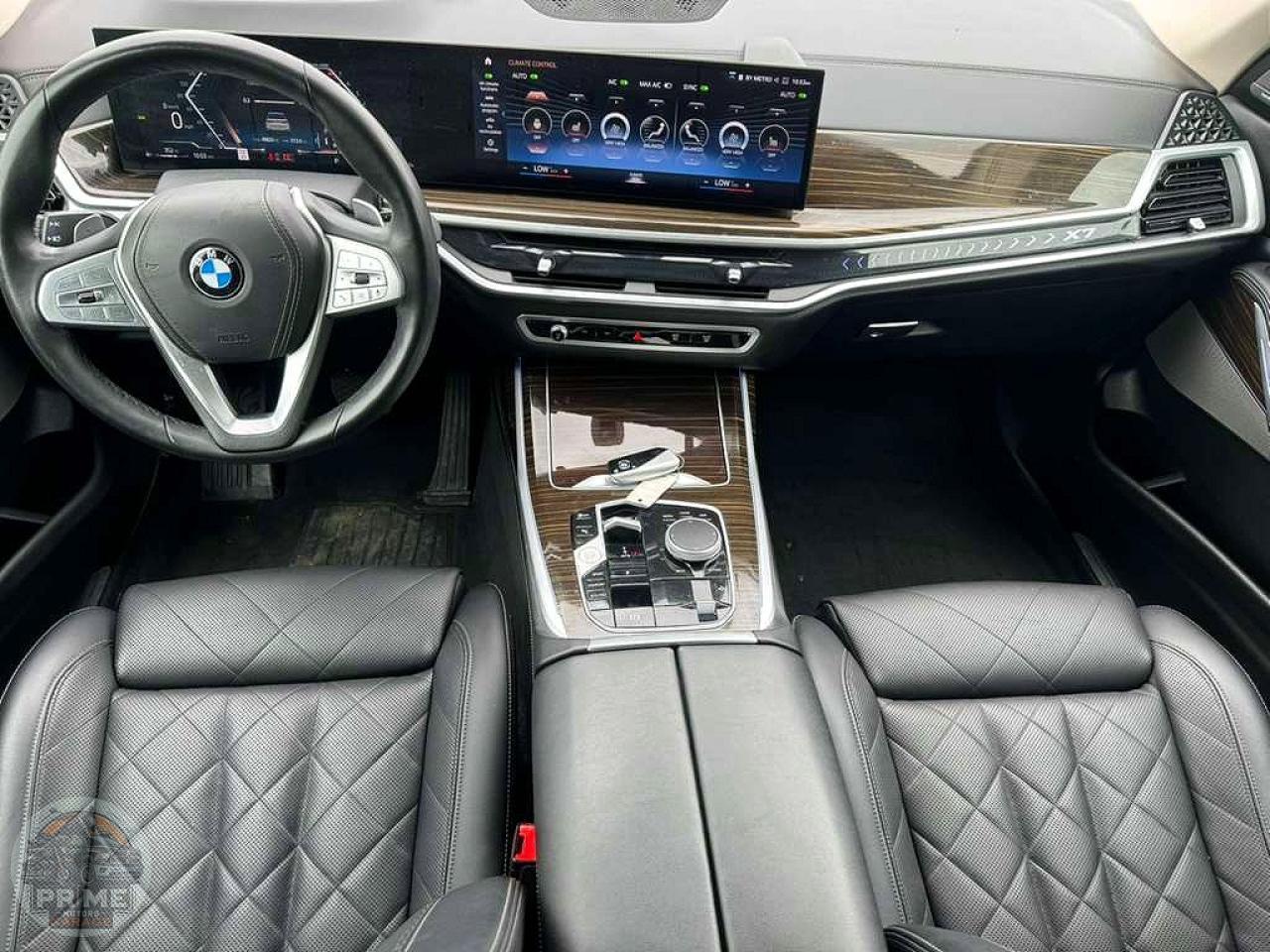 2023 BMW X7 — фото 9