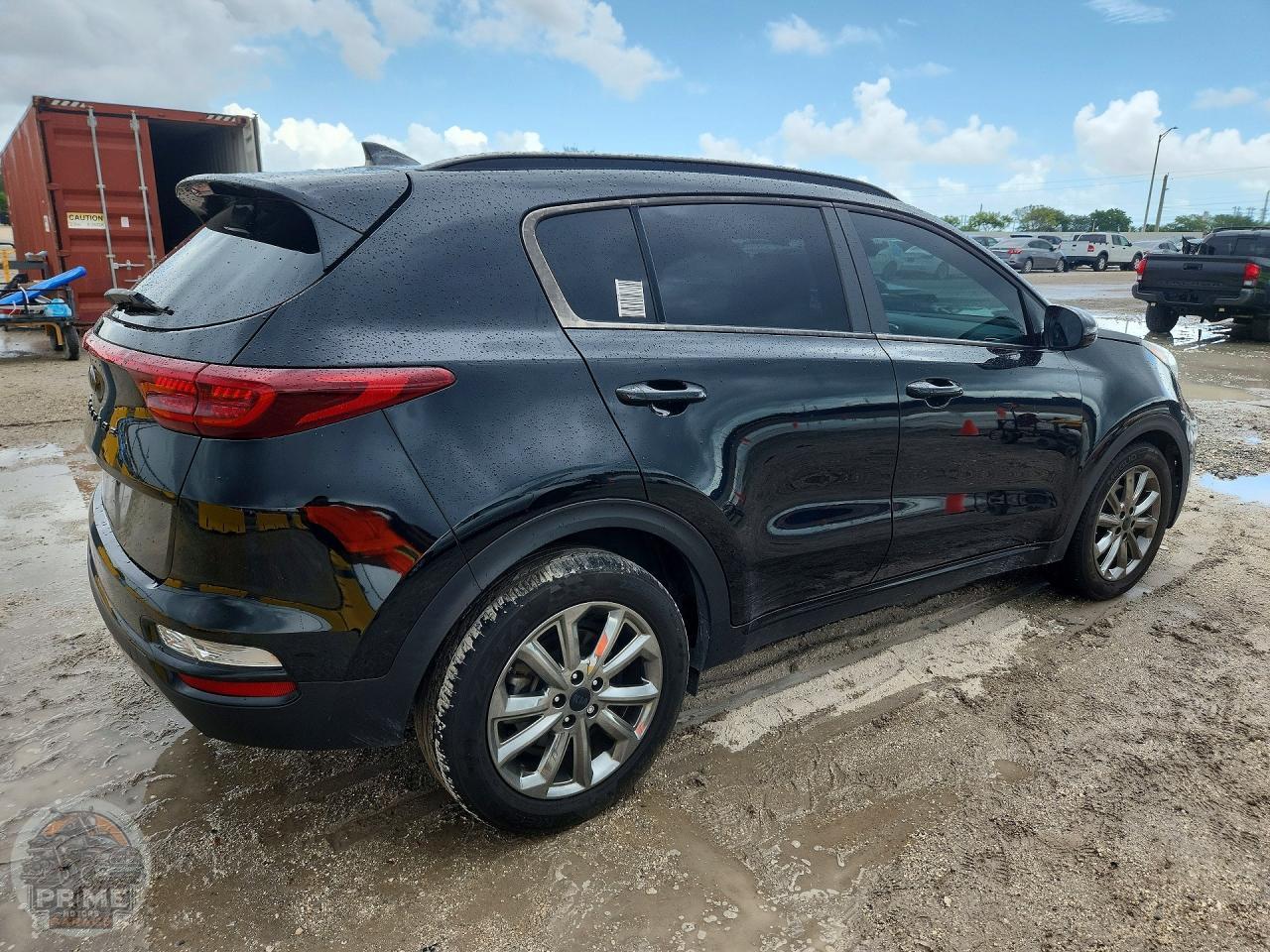 2022 KIA SPORTAGE — фото 3