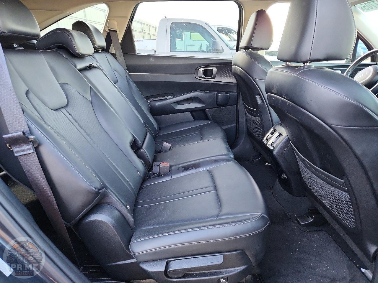 2024 KIA SORENTO — фото 11