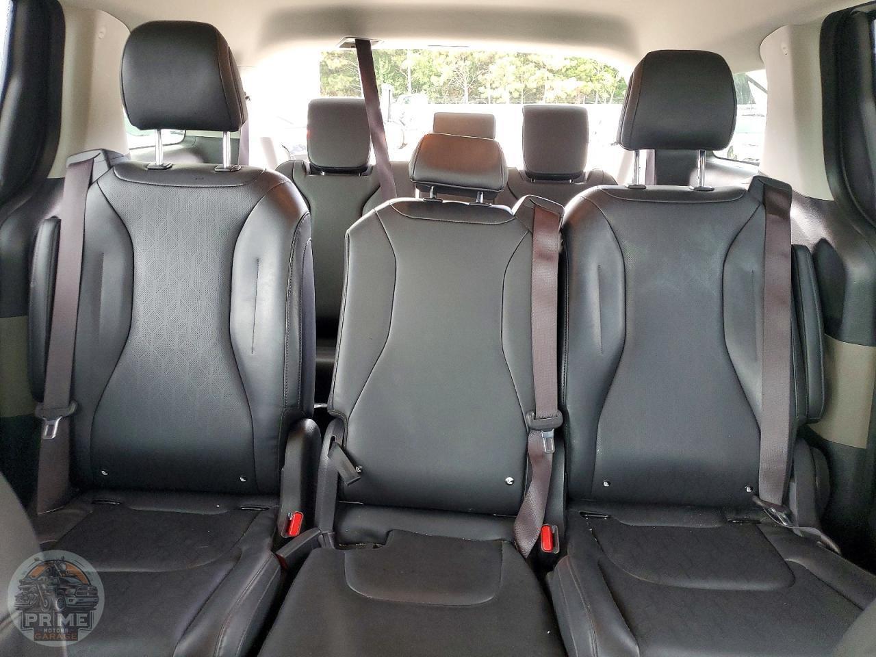 2025 KIA CARNIVAL — фото 10