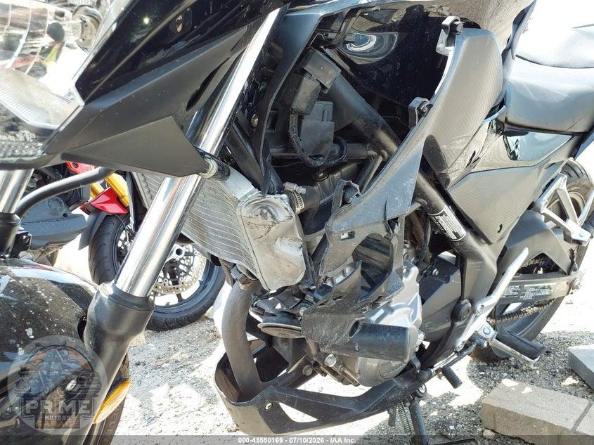 2016 HONDA CB300 F — фото 14