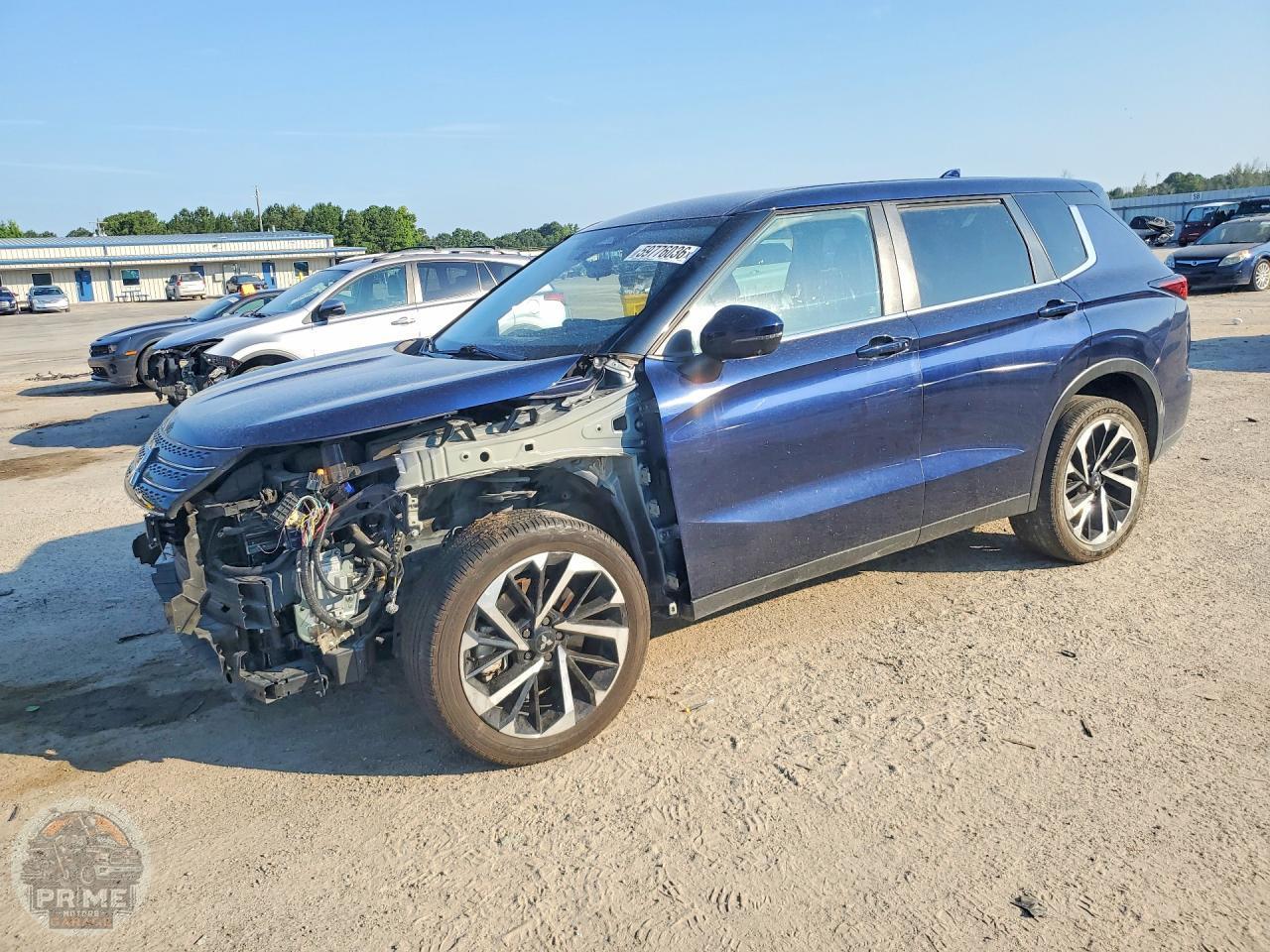 2023 MITSUBISHI OUTLANDER — фото 1