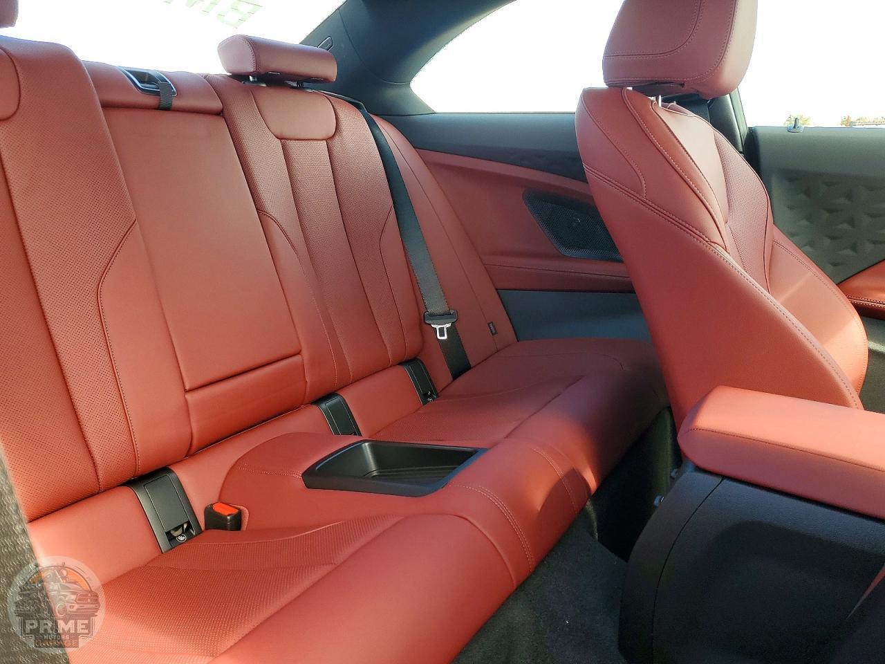 2025 BMW 235I — фото 10