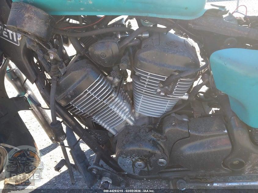 2001 HONDA VT600 CD — фото 9