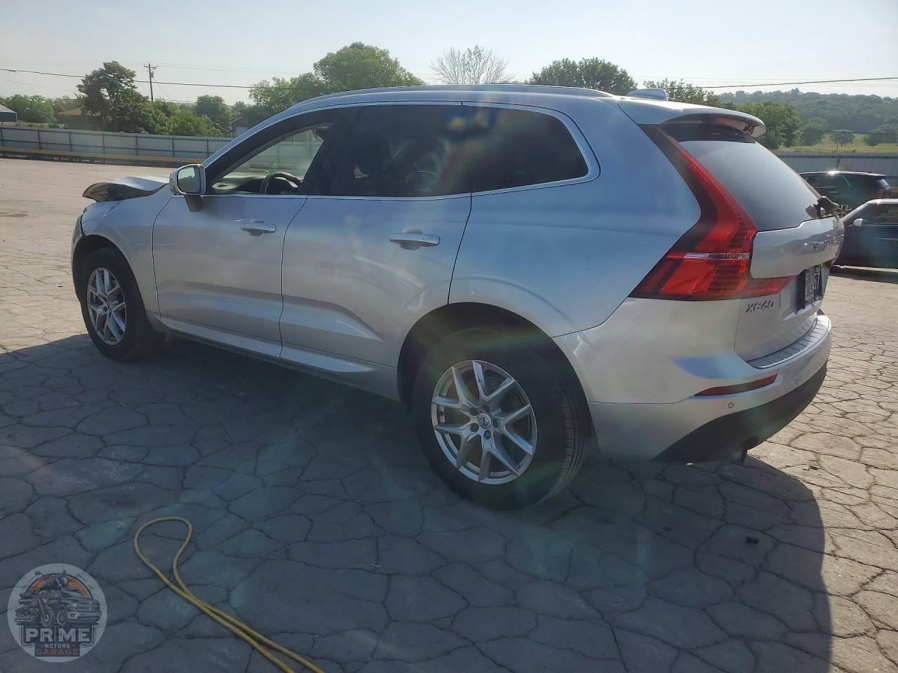 2021 VOLVO XC60 — фото 2