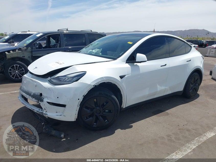 2022 TESLA MODEL Y LONG RANGE DUAL MOTOR ALL-WHEEL DRIVE — фото 2