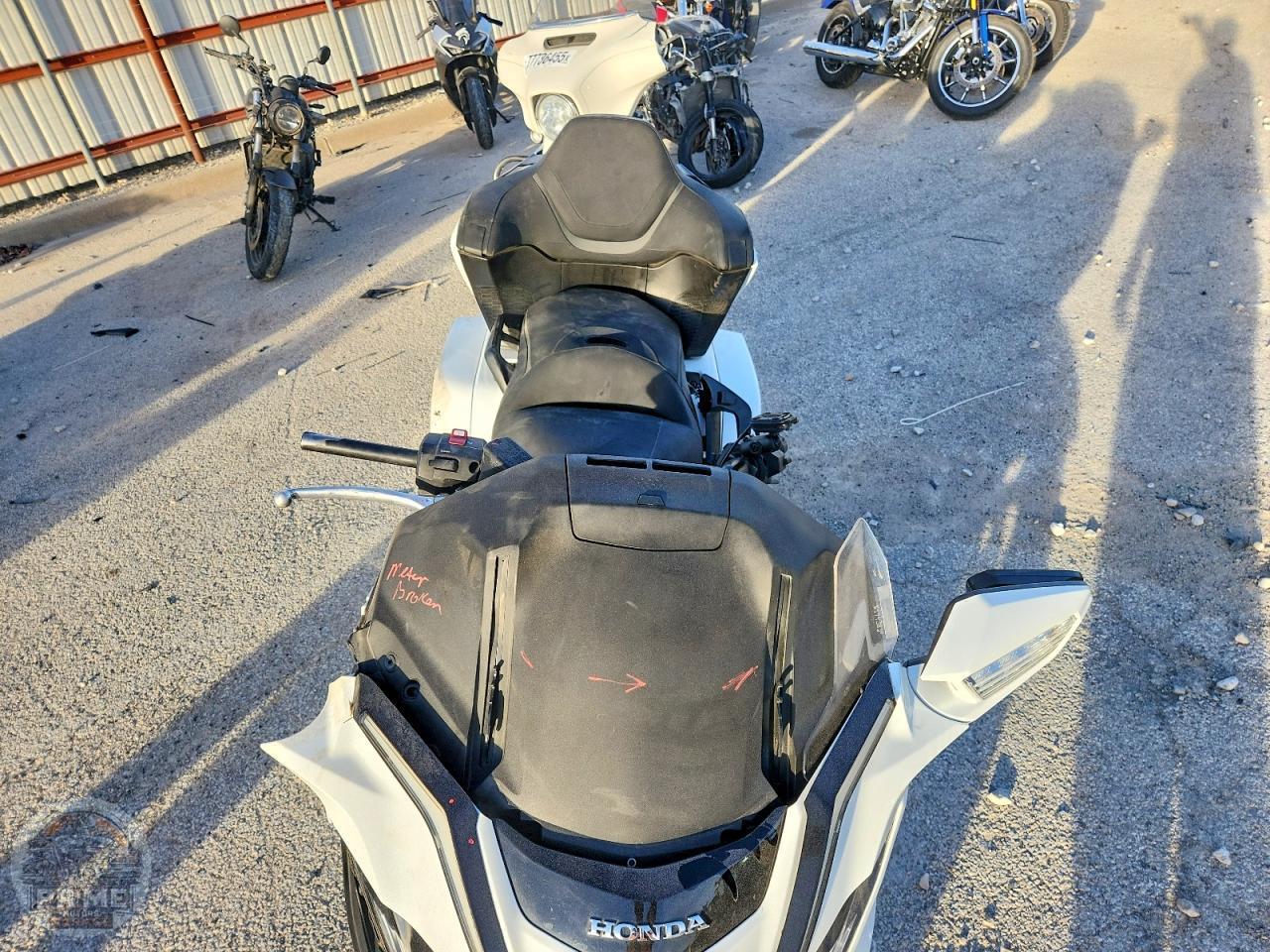 2018 HONDA GL1800 — фото 5