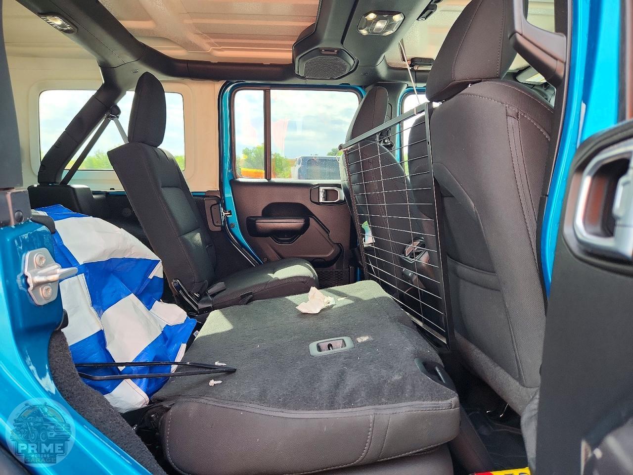2020 JEEP WRANGLER — фото 11