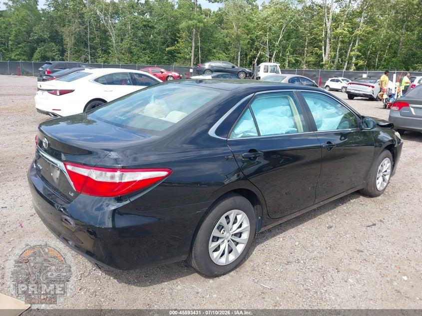 2016 TOYOTA CAMRY LE — фото 4