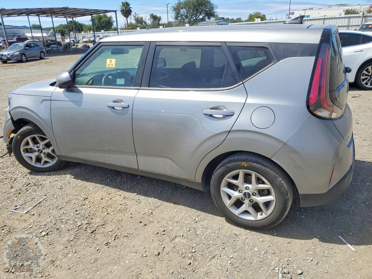 2023 KIA SOUL — фото 2