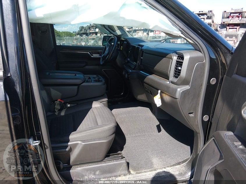 2024 CHEVROLET SILVERADO 1500 4WD  SHORT BED RST — фото 5
