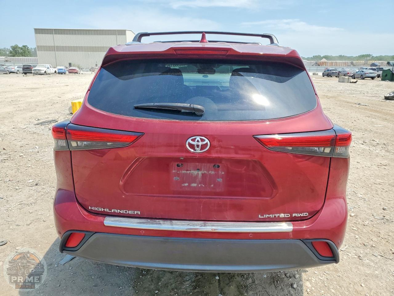 2021 TOYOTA HIGHLANDER — фото 10