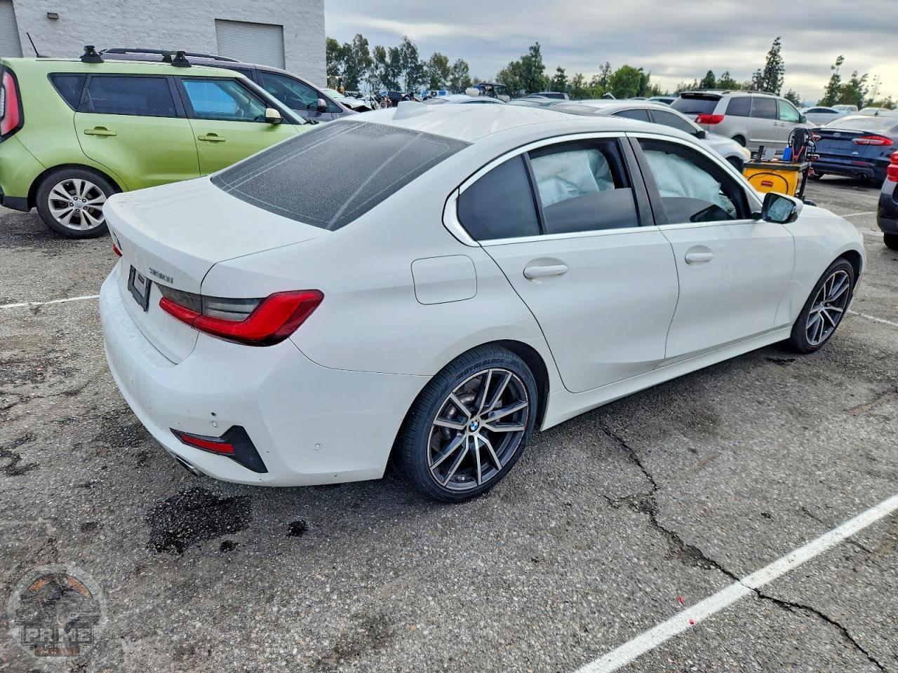 2020 BMW 3 SERIES — фото 3
