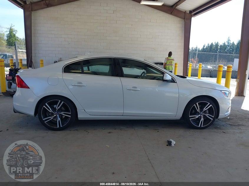 2017 VOLVO S60 T6 R-DESIGN PLATINUM — фото 13