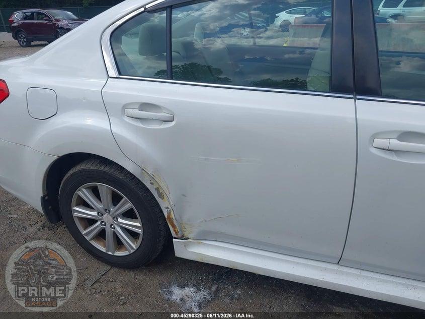 2011 SUBARU LEGACY 2.5I PREMIUM — фото 6