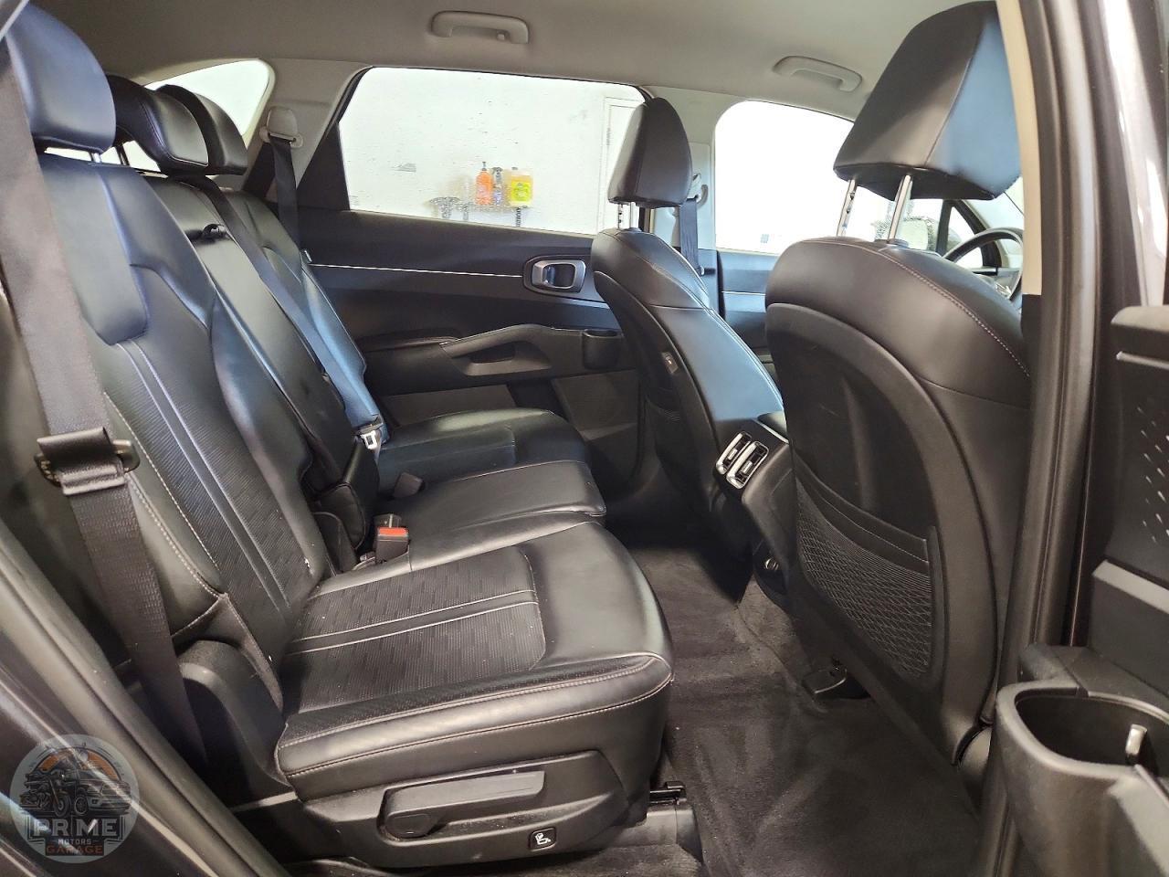 2024 KIA SORENTO — фото 11