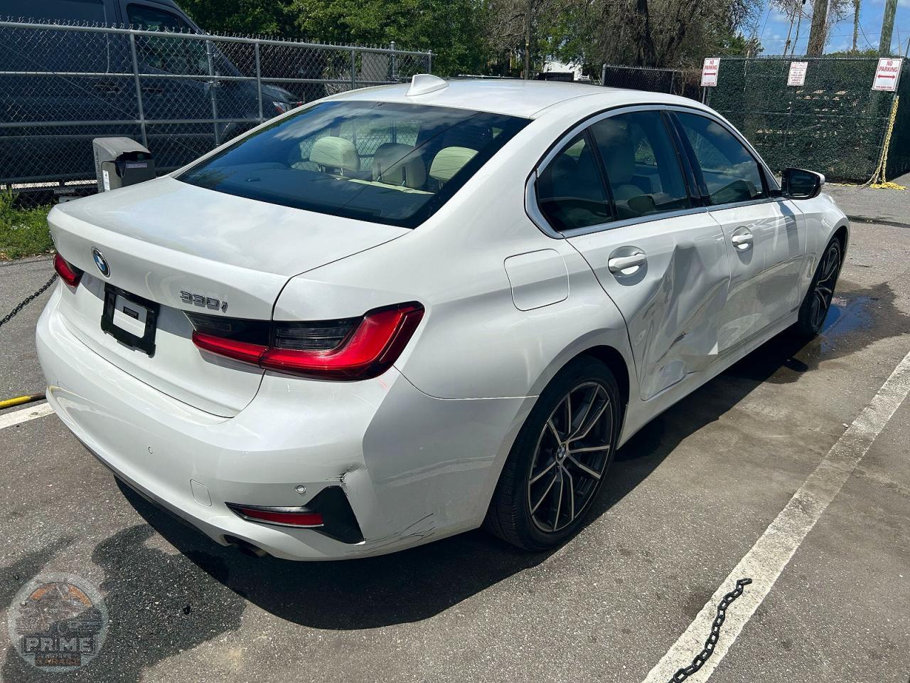 2021 BMW 3 SERIES — фото 18