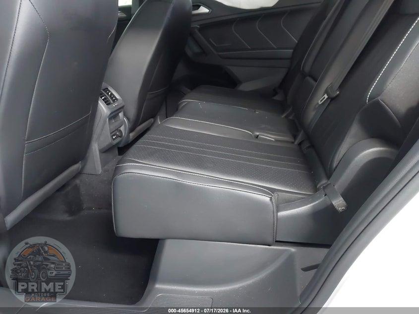 2024 VOLKSWAGEN TIGUAN 2.0T SE R-LINE BLACK — фото 8