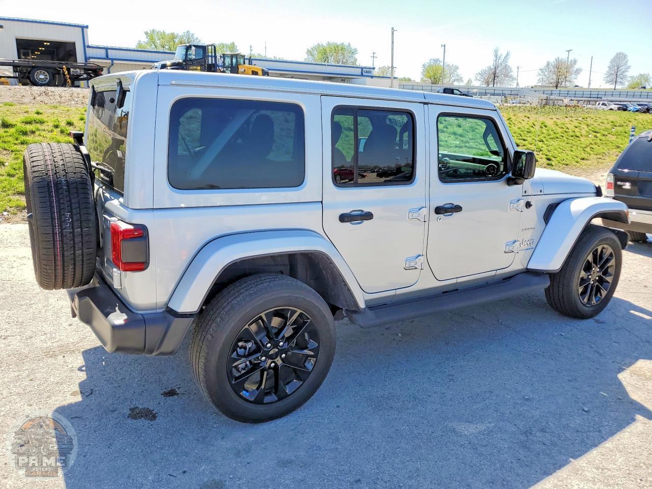 2023 JEEP WRANGLER — фото 3