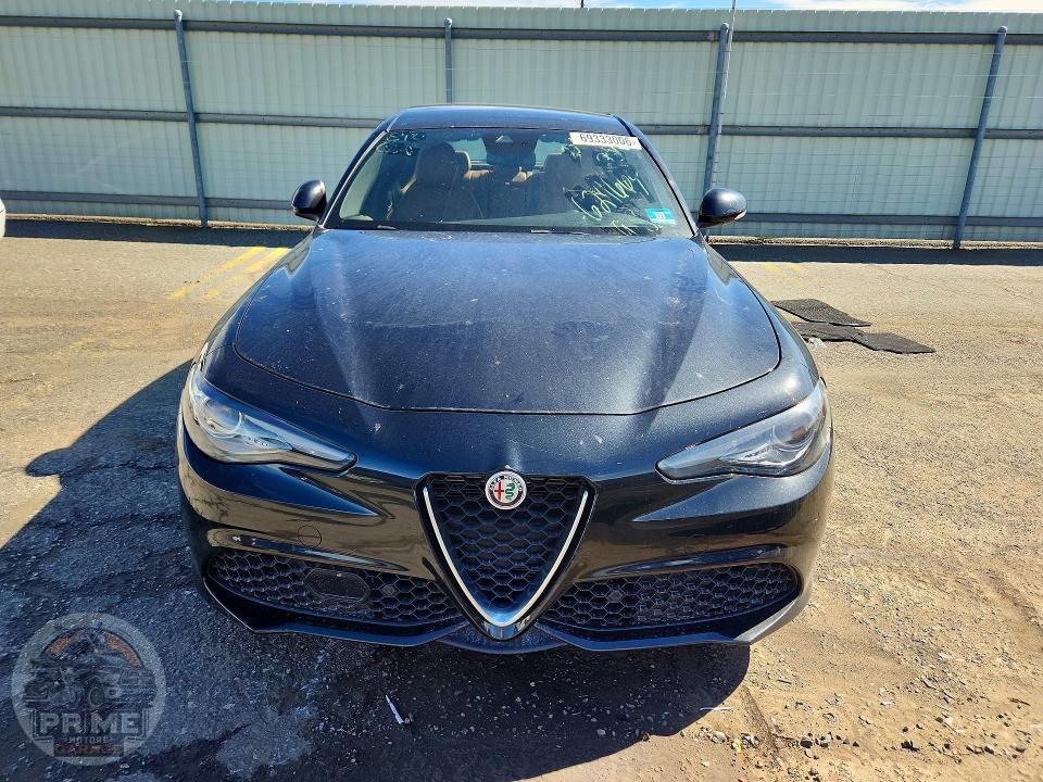 2020 ALFA ROMEO GIULIA — фото 5