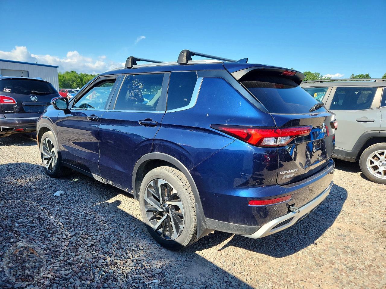 2022 MITSUBISHI OUTLANDER — фото 3