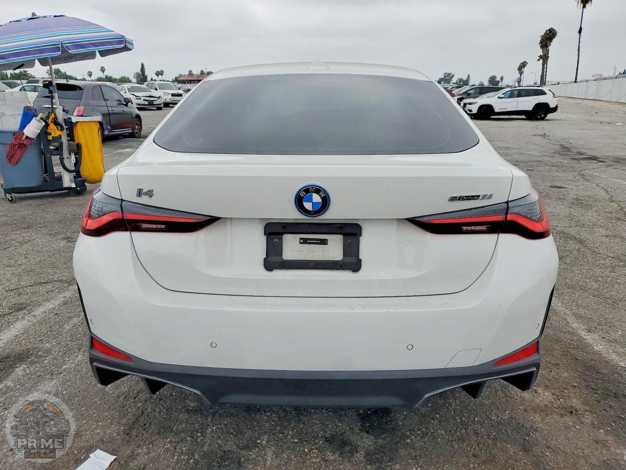 2024 BMW I4 — фото 6