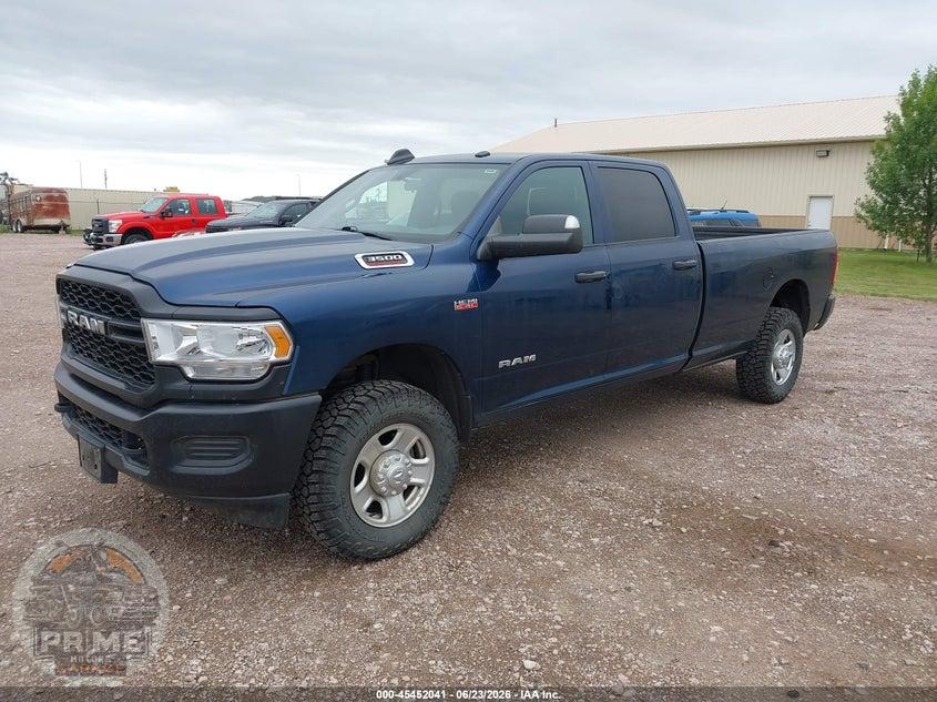 2021 RAM 3500 TRADESMAN  4X4 8' BOX — фото 2