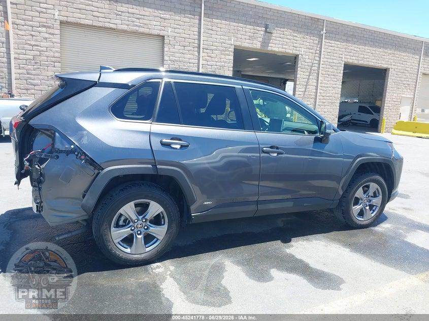 2025 TOYOTA RAV4 HYBRID LE — фото 14
