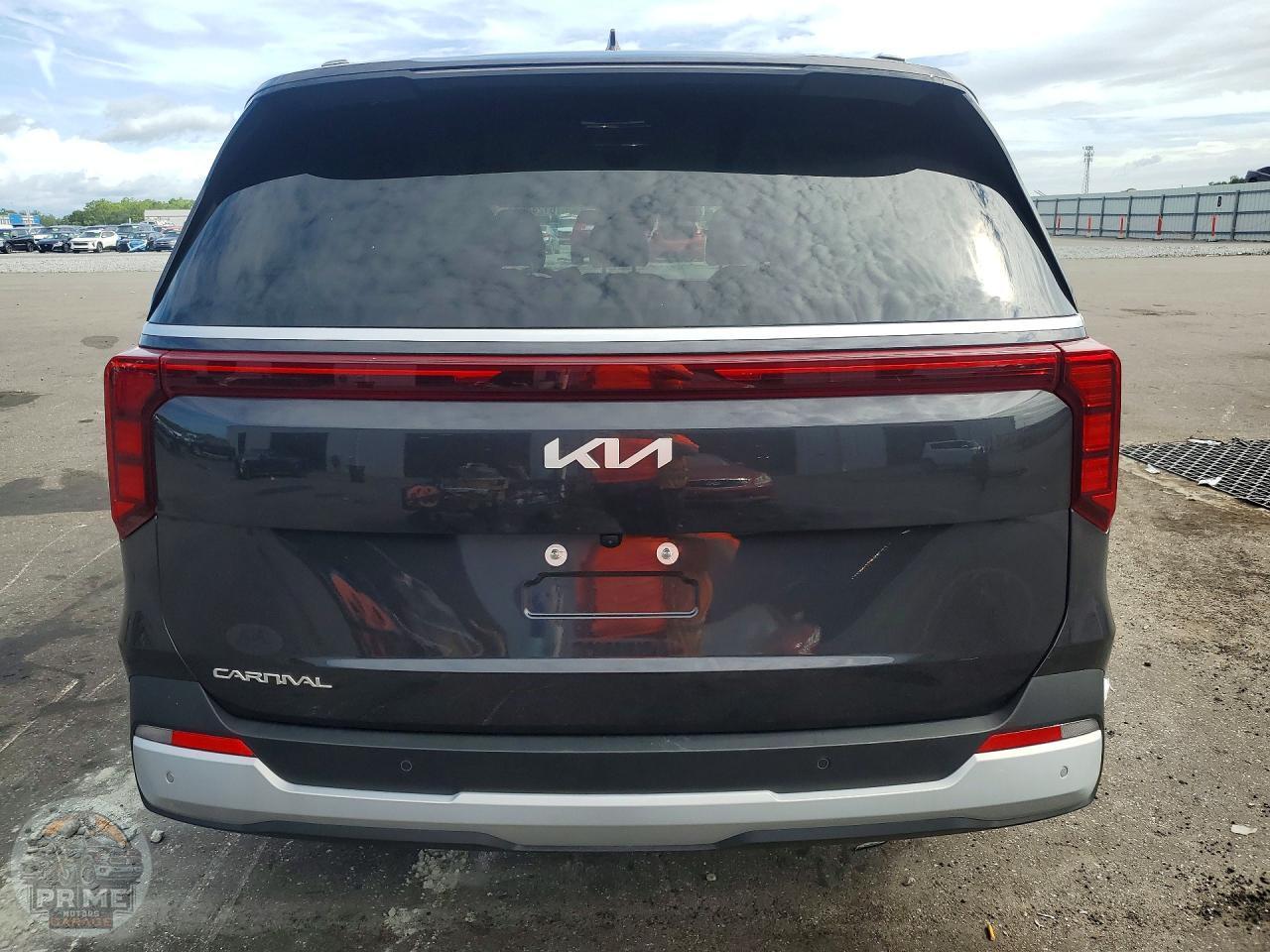 2026 KIA CARNIVAL — фото 6