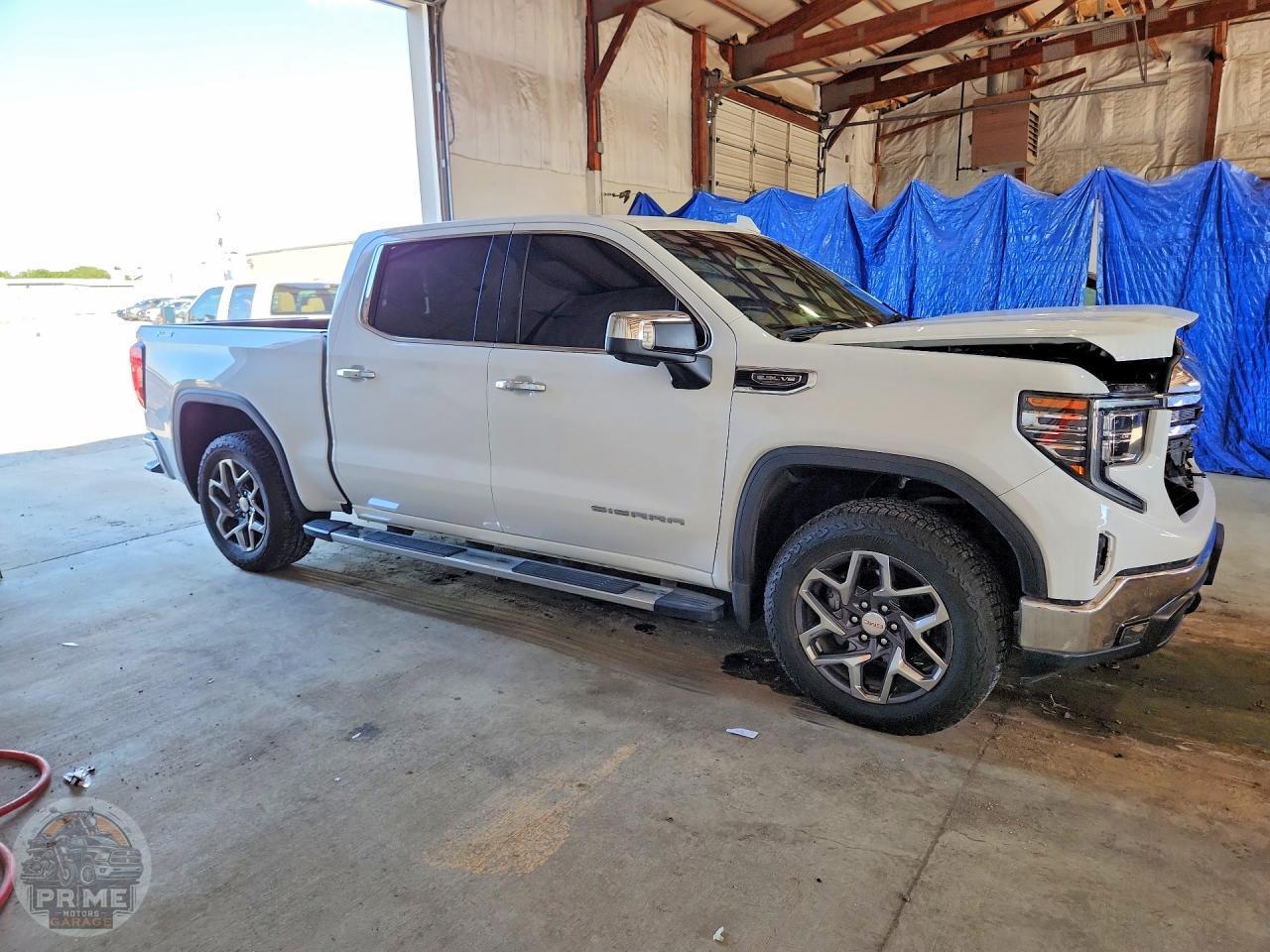 2025 GMC SIERRA — фото 4