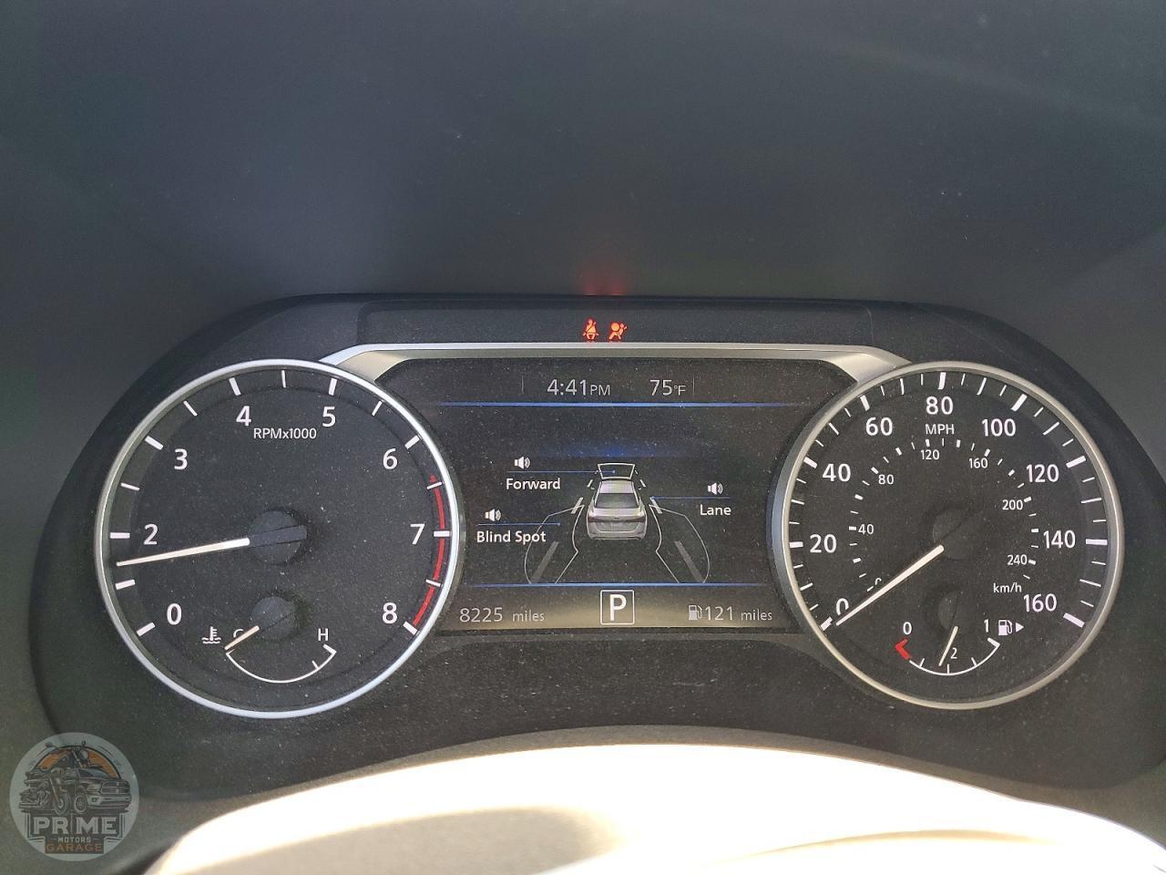 2025 NISSAN SENTRA — фото 9