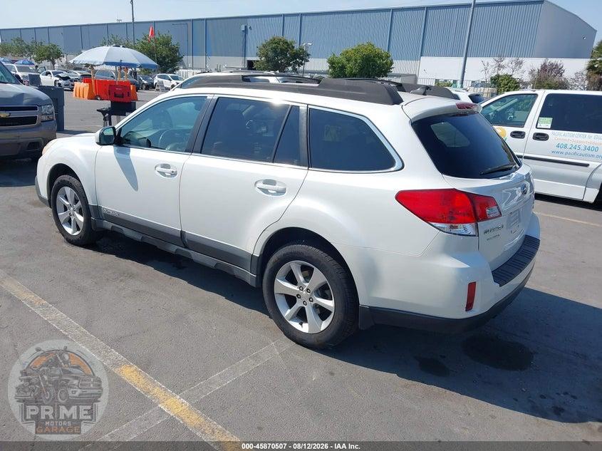 2013 SUBARU OUTBACK 3.6R LIMITED — фото 3