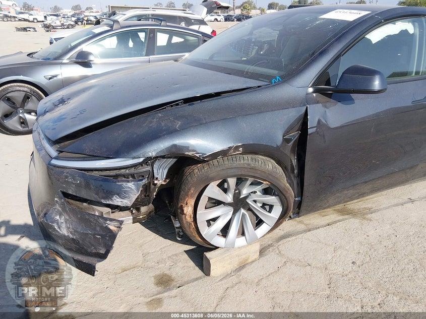 2026 TESLA MODEL Y PREMIUM REAR-WHEEL DRIVE/REAR-WHEEL DRIVE — фото 12