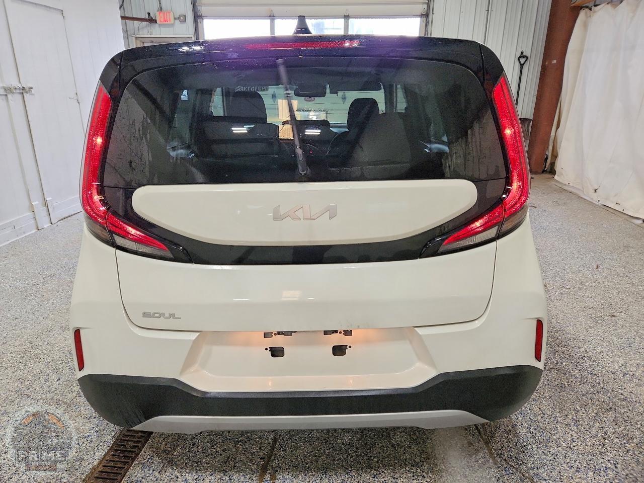 2025 KIA SOUL — фото 6