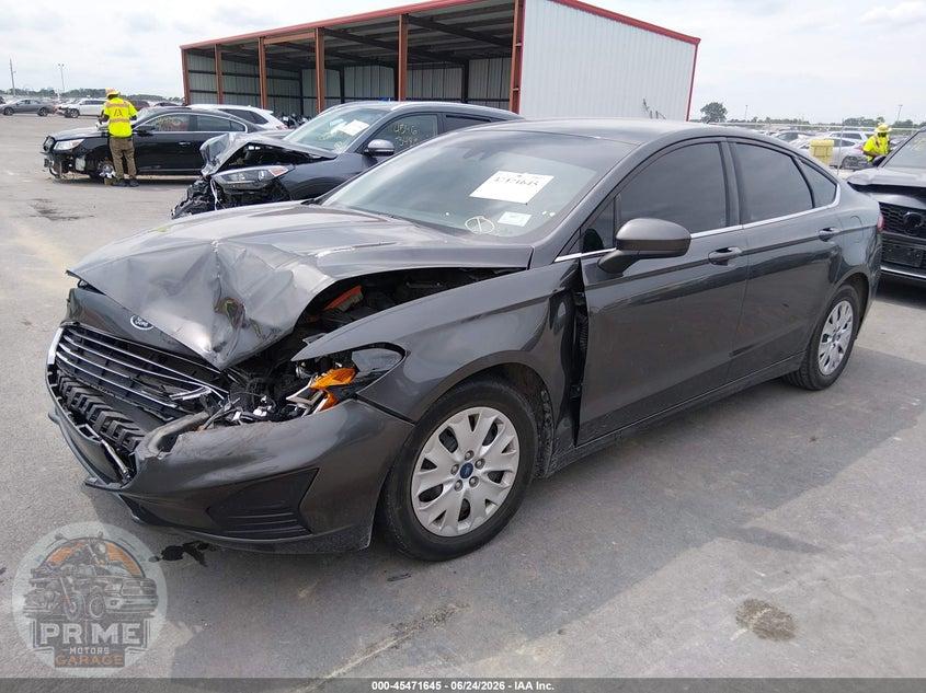 2019 FORD FUSION S — фото 2