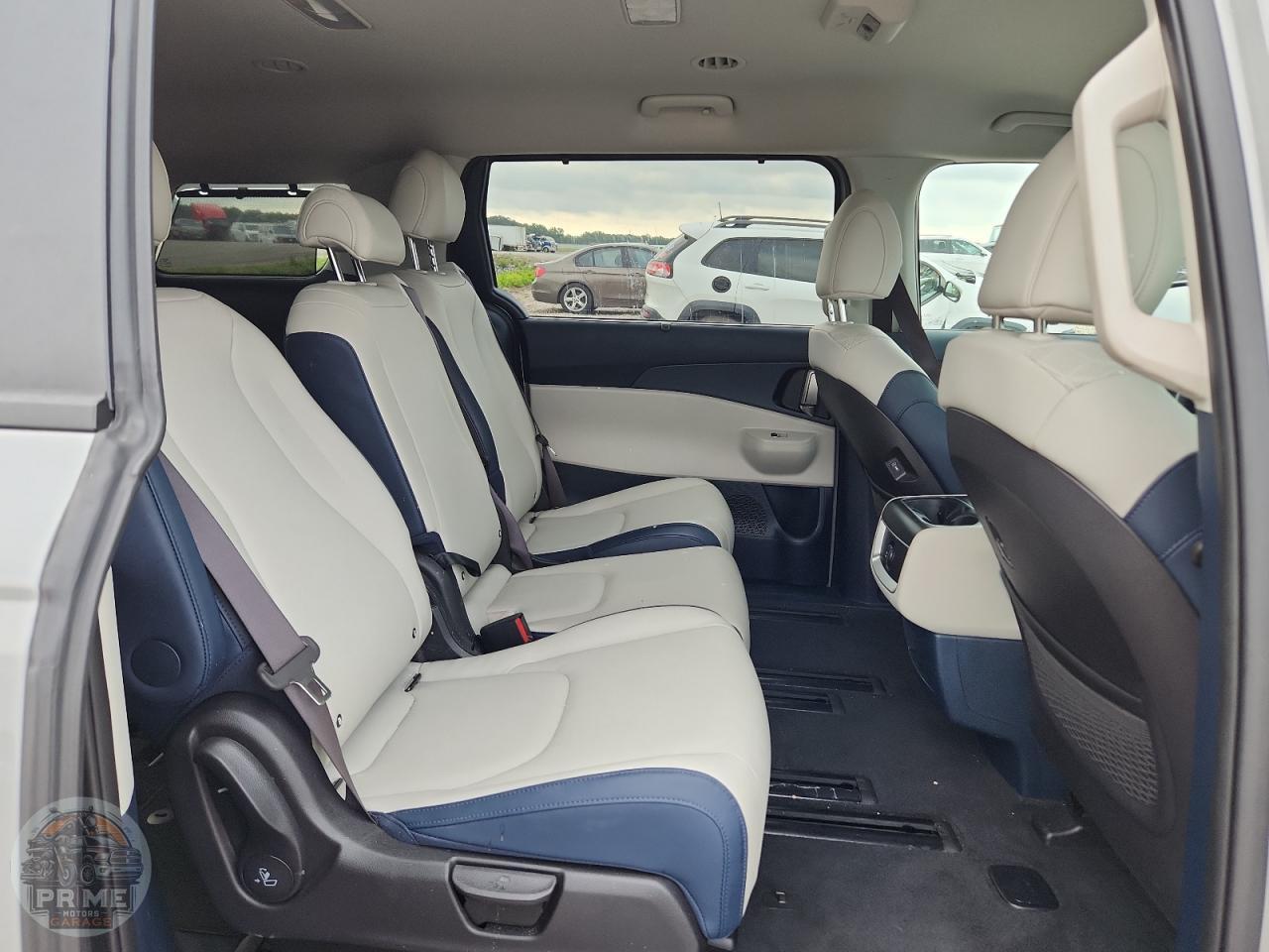 2025 KIA CARNIVAL — фото 11