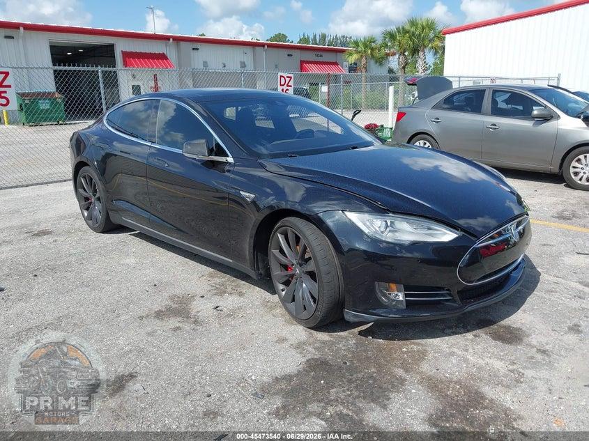 2015 TESLA MODEL S 85D/P85D — фото 1