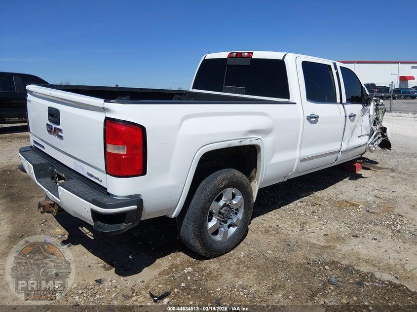 2016 GMC SIERRA 2500HD DENALI — фото 4